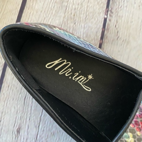 Mi.iM Snakeskin Slip On Sneakers - Picture 3 of 6